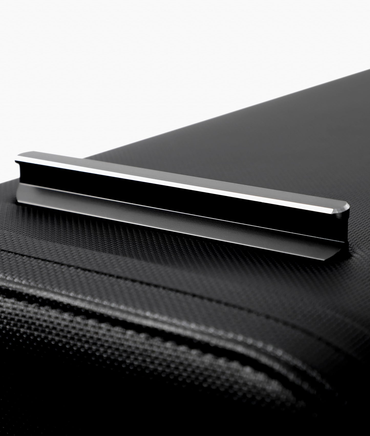 Navigator™ Carry-On