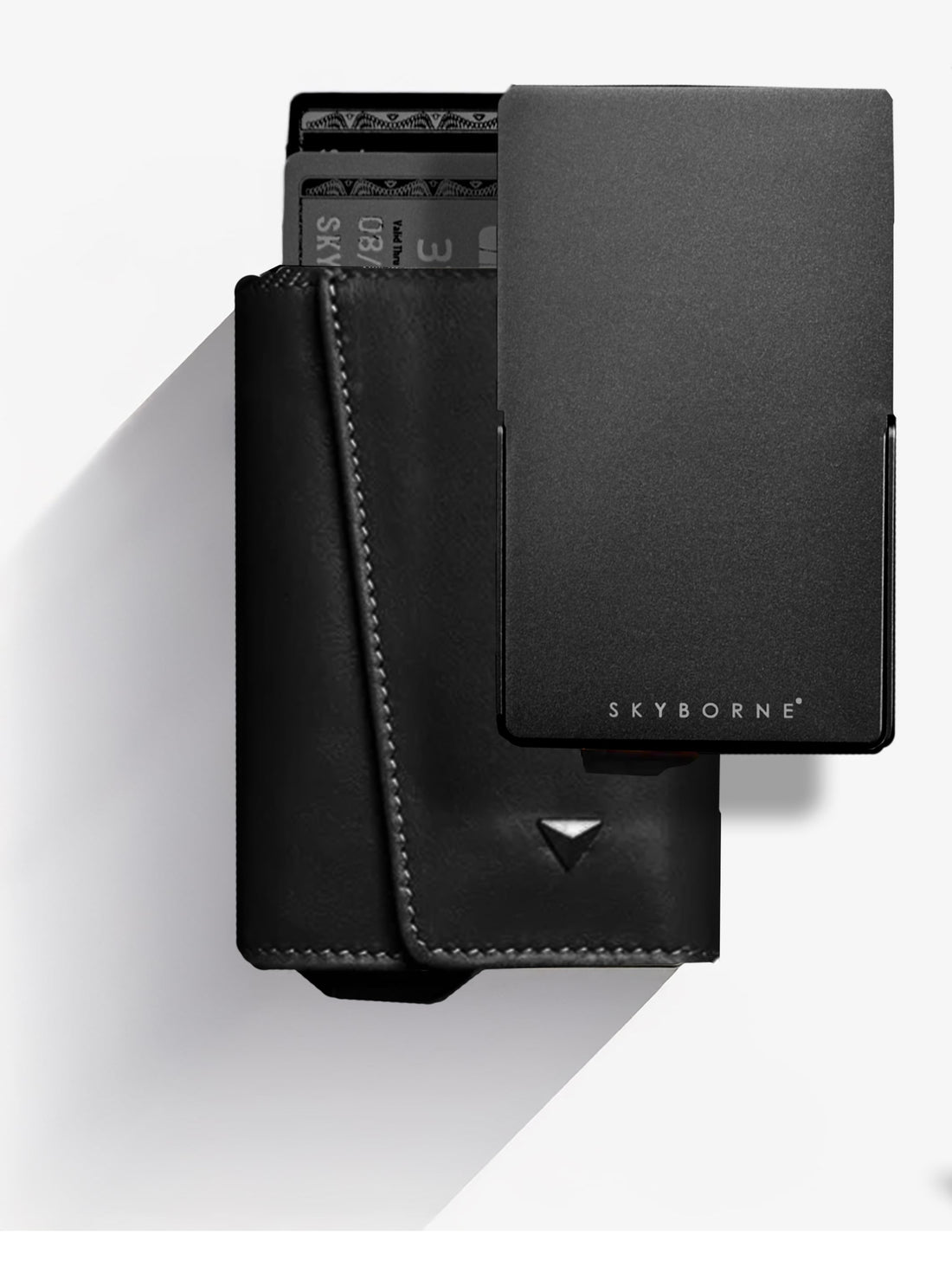 Shop Trigger Plus Carbon Fiber Stealth Black Smart Wallet – SKYBORNE