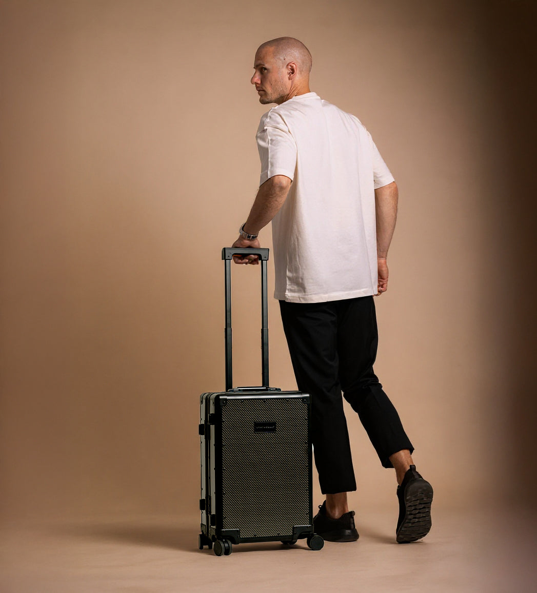 B-2 Carbon Trunk™ Cabin 20