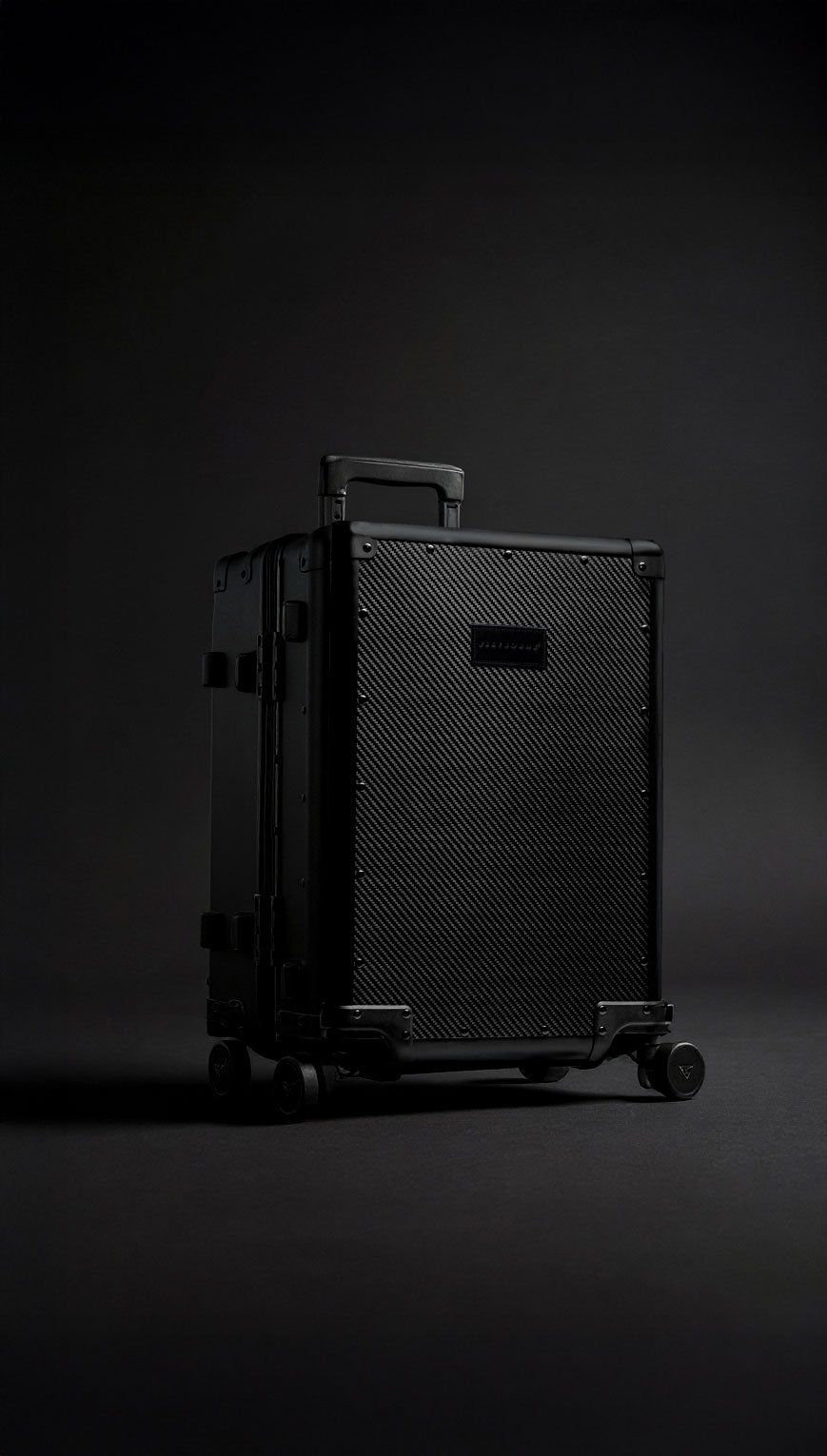 B-2 Carbon Trunk™— Grand 28"